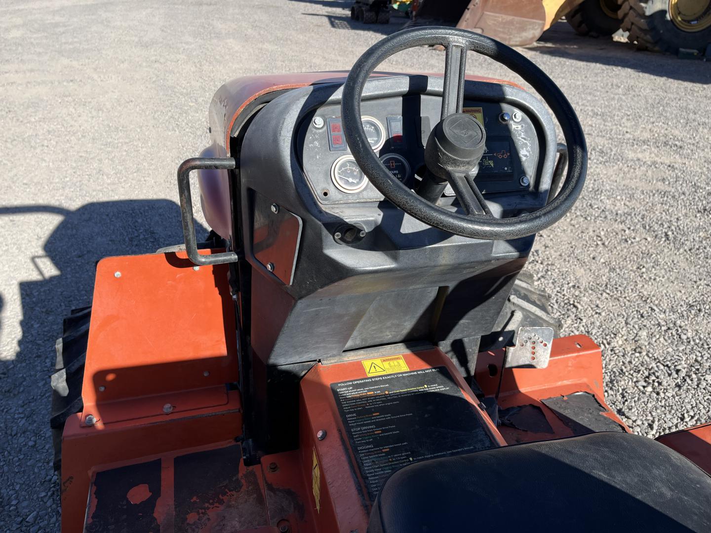 DITCH WITCH RT40